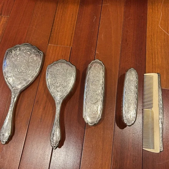 Vintage 800 Silver 5 Piece Vanity Set Comb Brushes and Mirror - Picture 10 of 14
